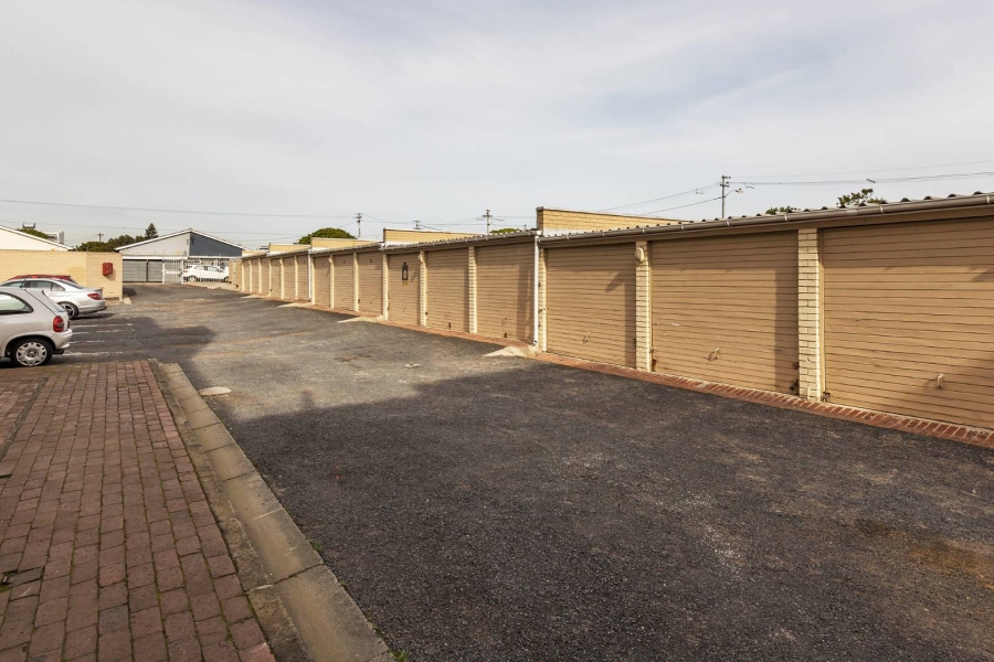 2 Bedroom Property for Sale in Tijgerhof Western Cape